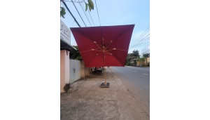 Đơn vị cung cấp dù che nắng mưa TPHCM giá rẻ